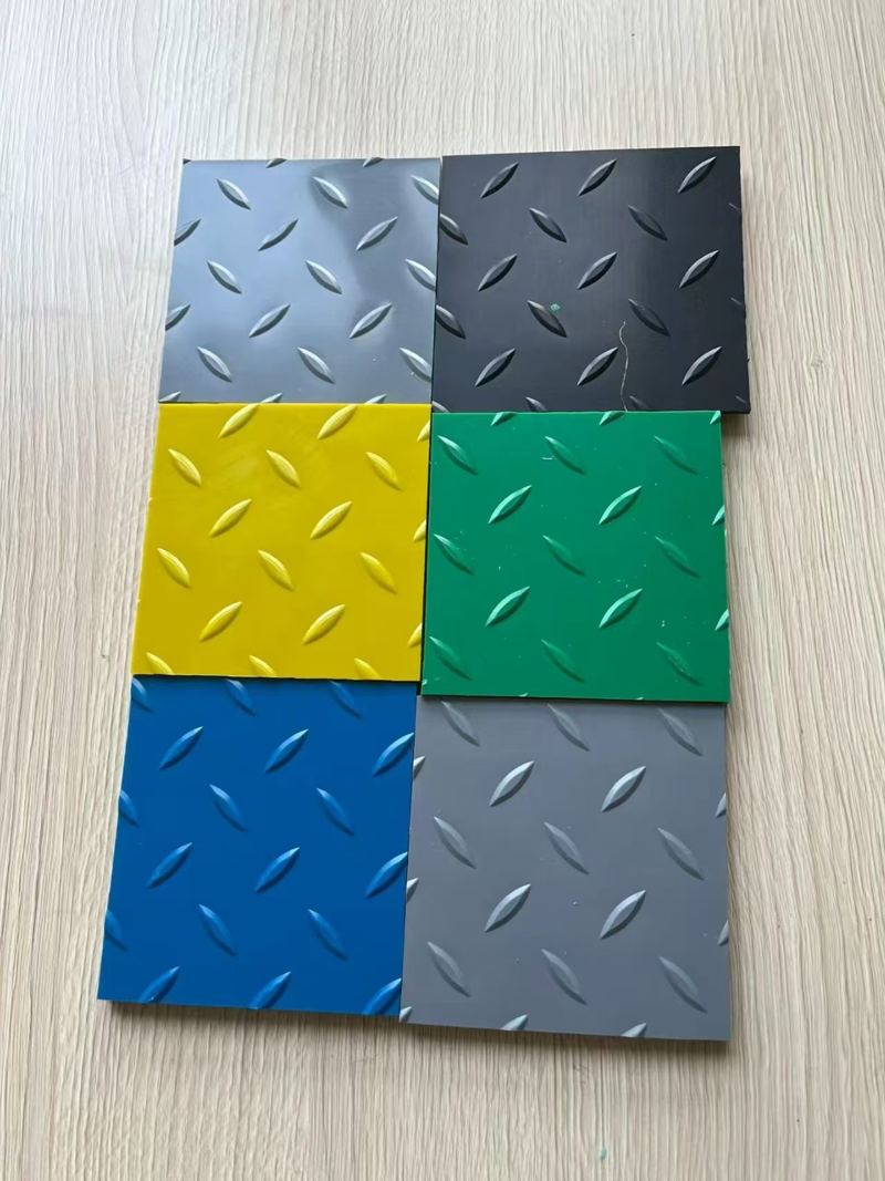 HDPE mat color samples with tread pattern
